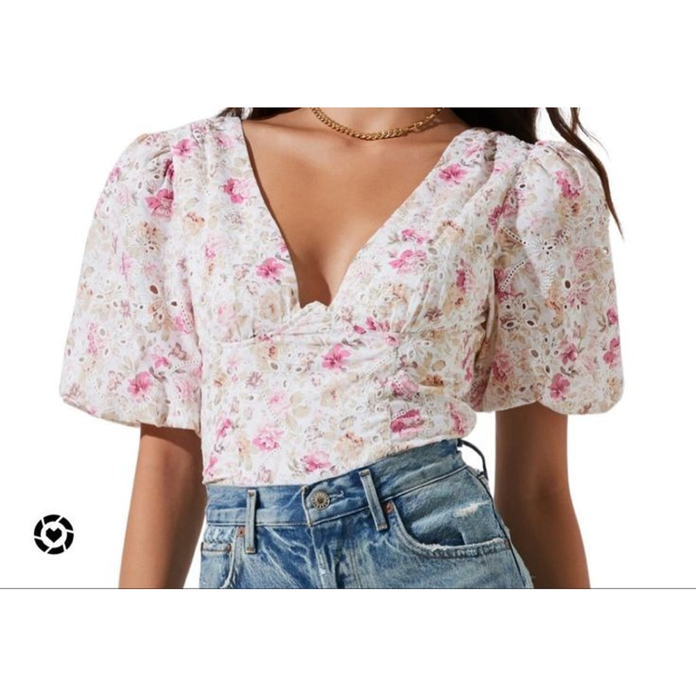 ASTR the Label Beaumont Floral Puff Sleeve Top White Small A001321